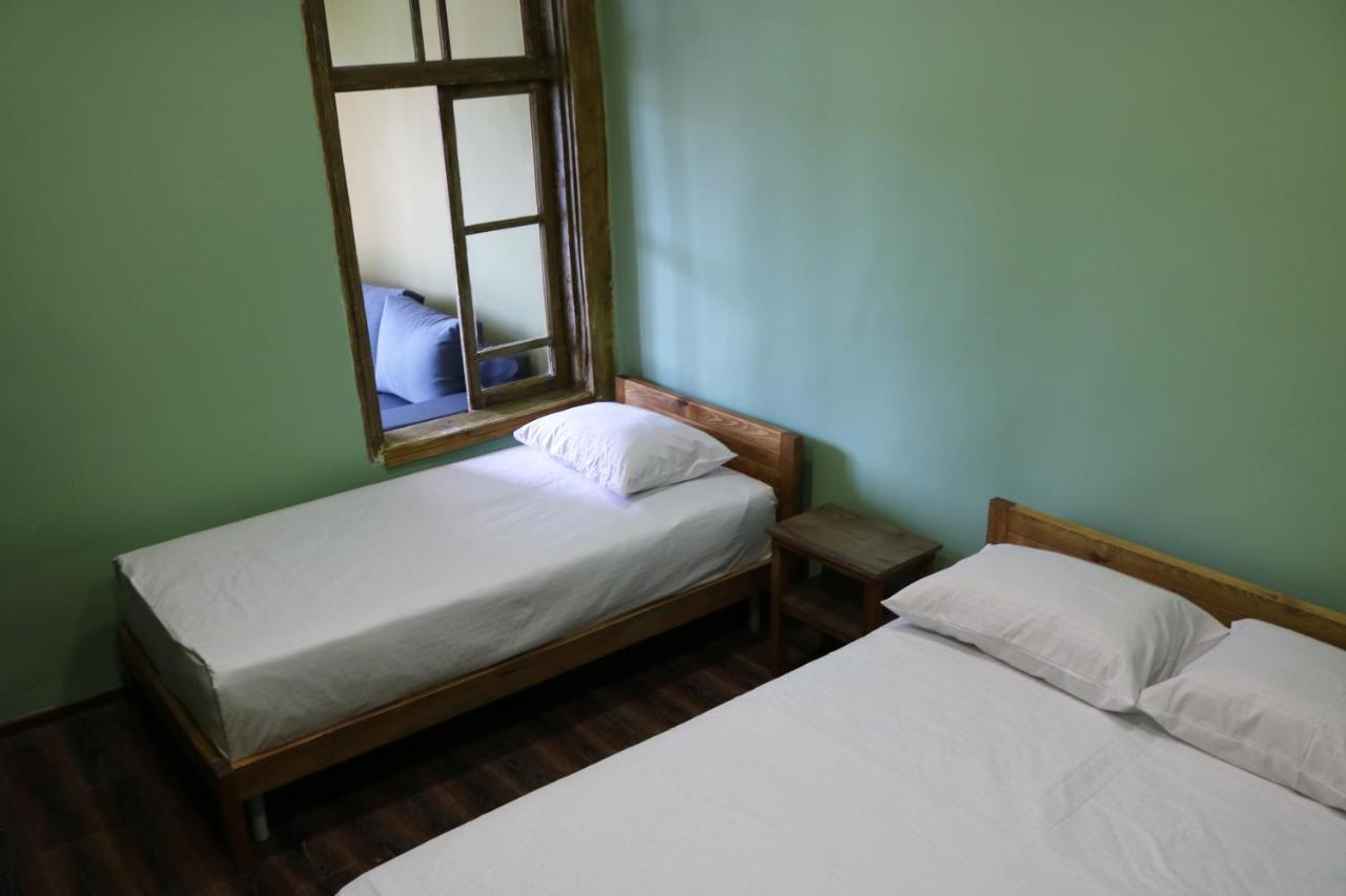 Dilijan Town Inn Екстер'єр фото