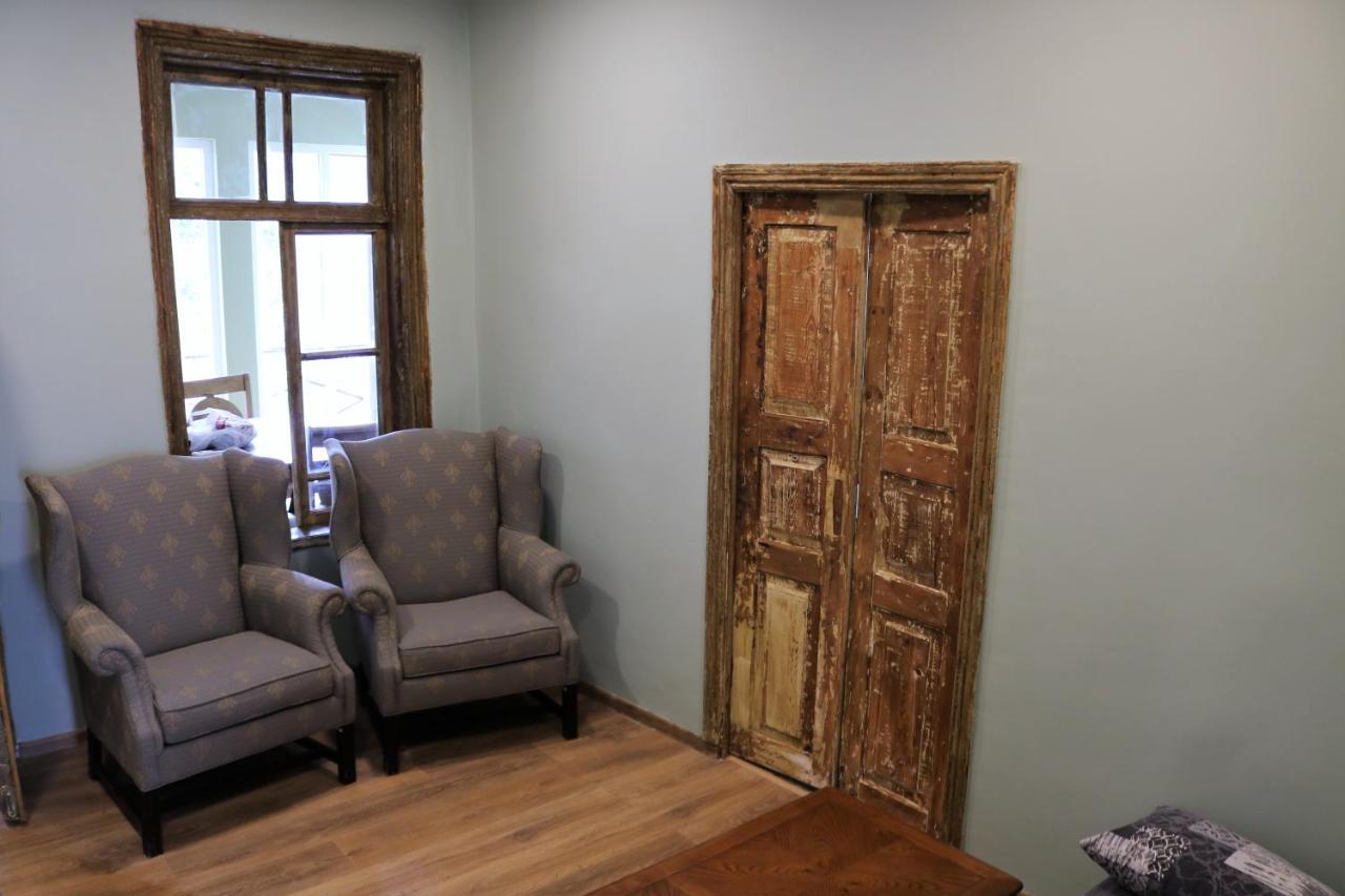 Dilijan Town Inn Екстер'єр фото