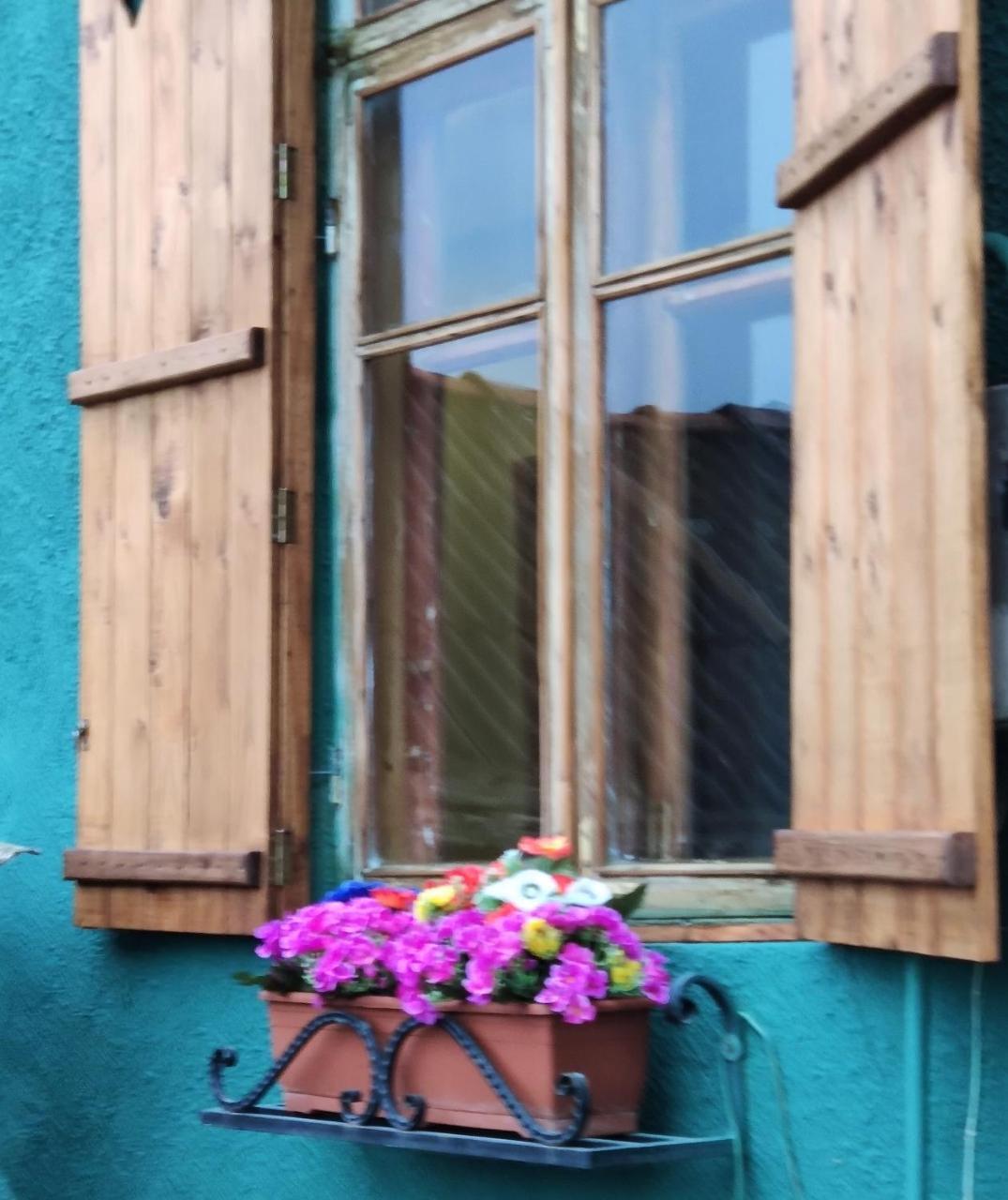Dilijan Town Inn Екстер'єр фото